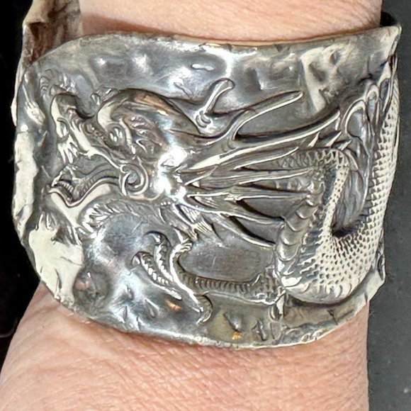 Chinese Four Toed Dragon Wang Hing Sterling Silver Cuff Bracelet Rare Antique - Picture 1 of 10